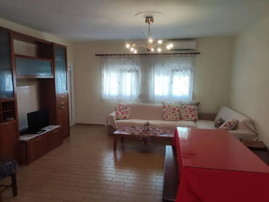 Stylish Modern Maisonette Thessaloniki 0*,